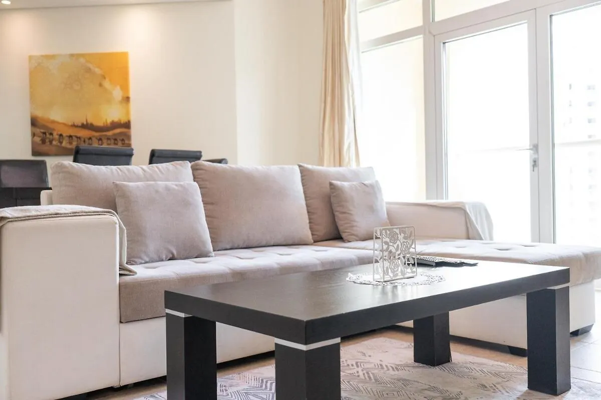Elegant 3Br Apartment Near Beach In Palm Jumeirah Dubai United Arab Emirates